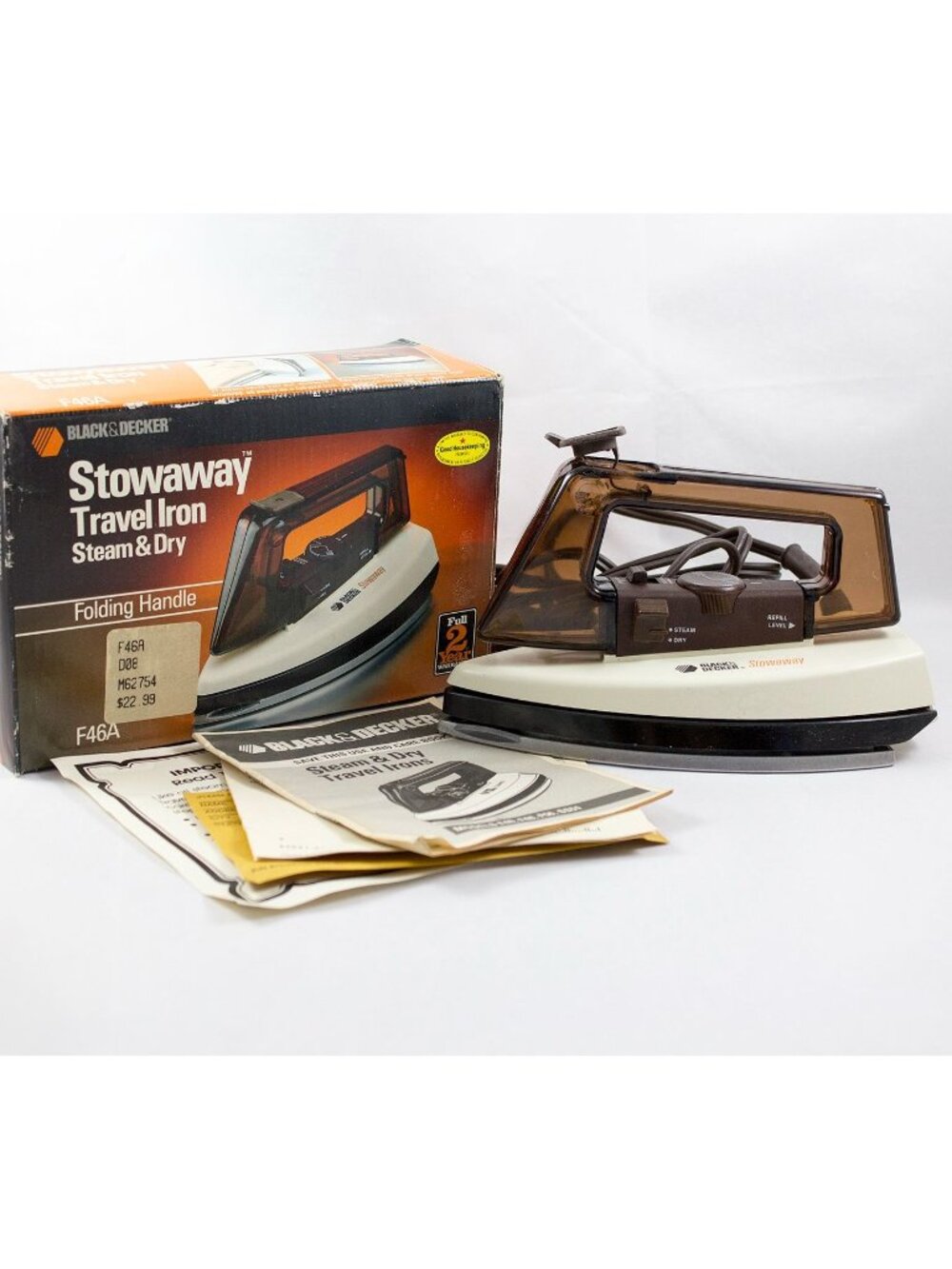 Vintage Black & Decker Stowaway Travel Iron Steam and Dry F46A Tested